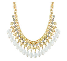 Ожерелье с подвесками из кристаллов