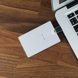 Именная флешка-кредитка «Лучший в мире шеф»