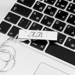 Металлическая флешка "Серебро" с гравировкой