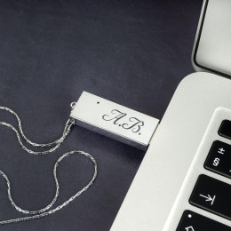 Металлическая флешка "Серебро" с гравировкой