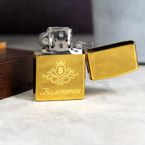 Именная зажигалка "Gold" в футляре-подставке