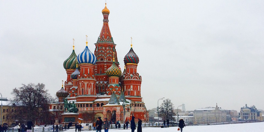 Новый год в России: как празднуют, традиции и история